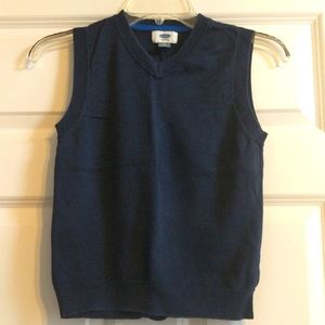 Boys Navy sweater vest size S by Old Navy